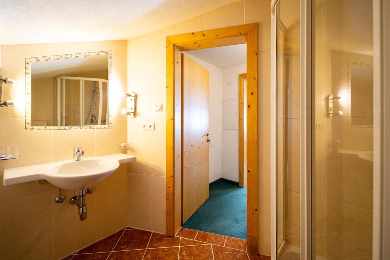 דירות סן אנטון Haus Rosmarie מראה חיצוני תמונה