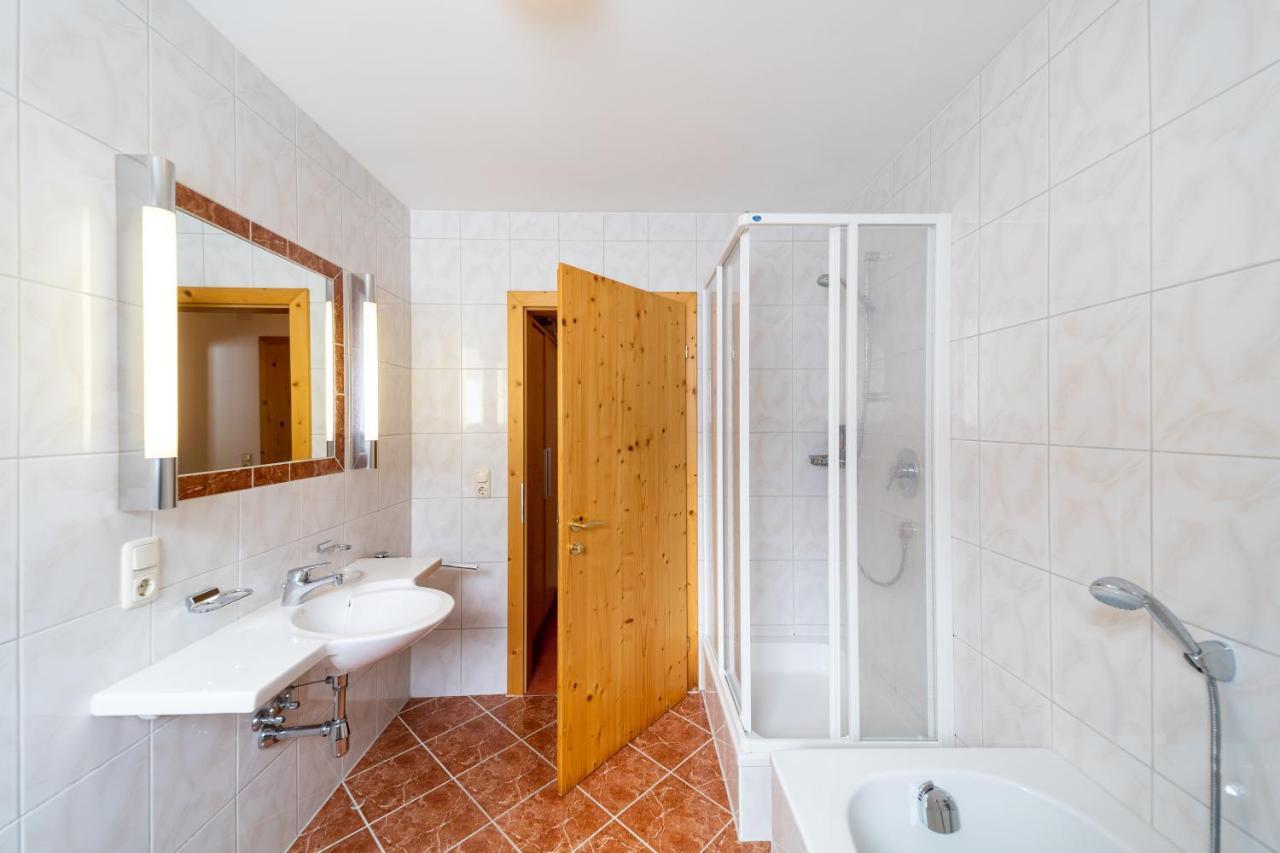 דירות סן אנטון Haus Rosmarie מראה חיצוני תמונה
