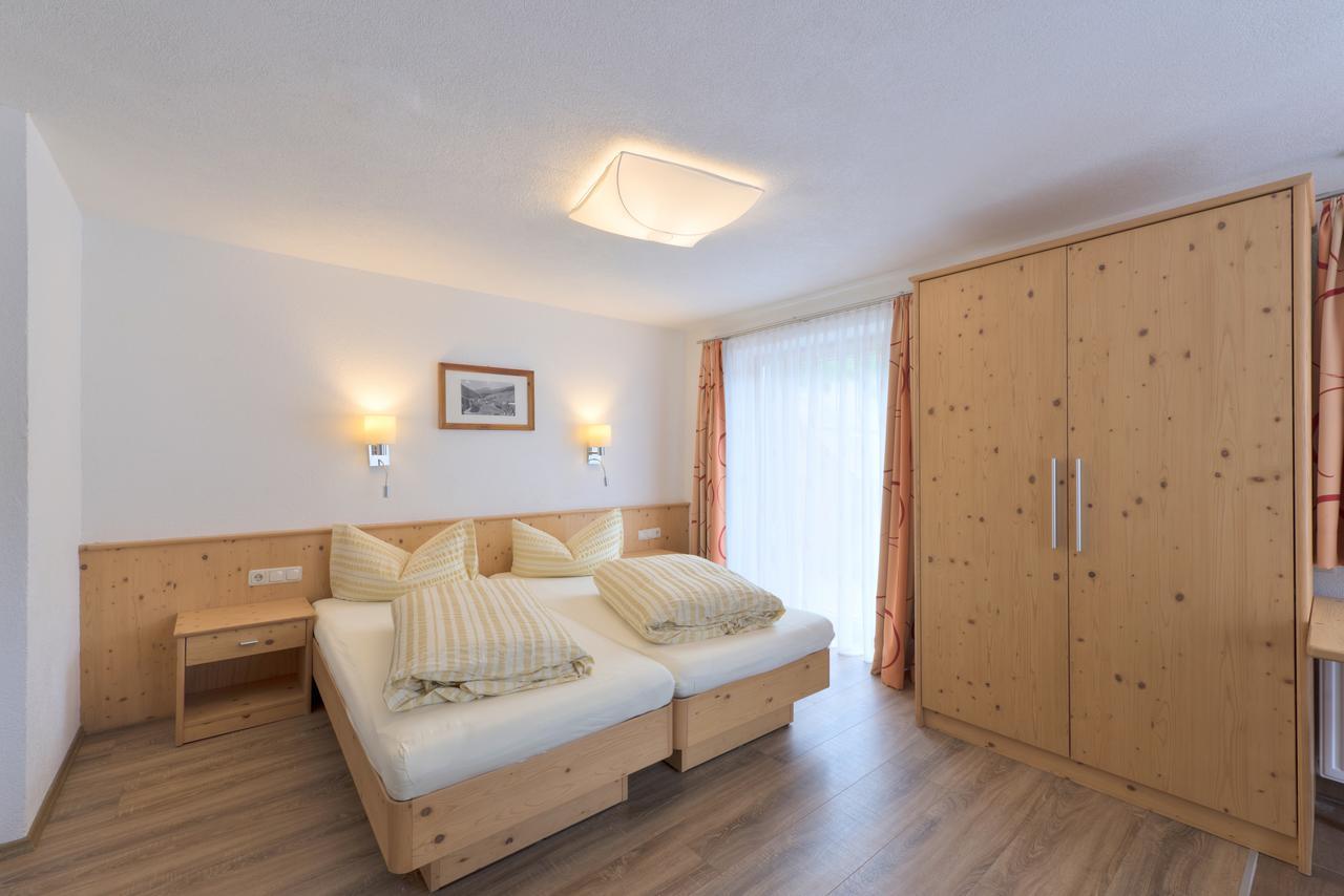 דירות סן אנטון Haus Rosmarie מראה חיצוני תמונה